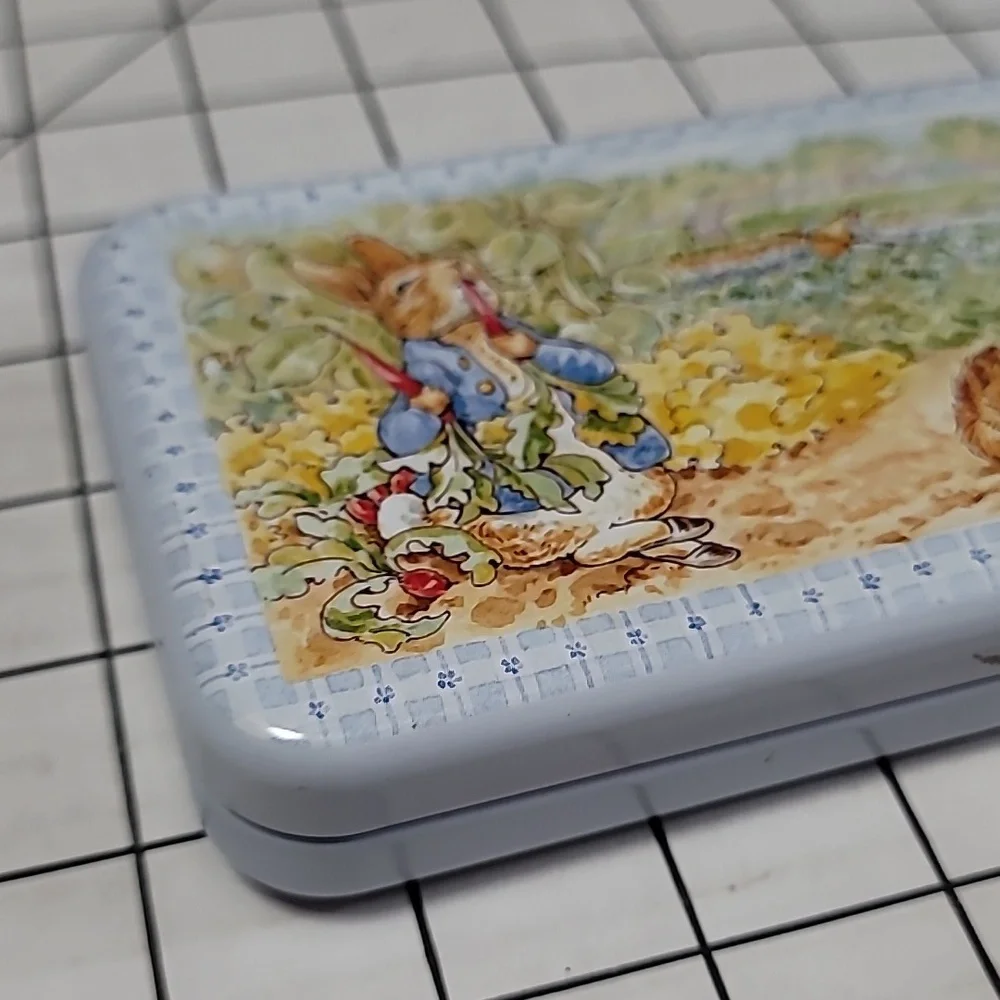 Vintage‎ Peter Rabbit Pencil Tin Preloved